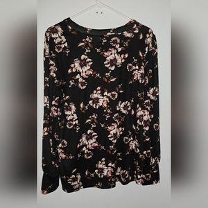 Maurices long sleeve flowered shirt
